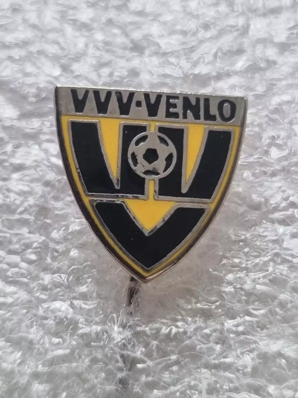 VVV Venlo Netherlands ВВВ Венло Нидерланды Голландия отличный знак эмаль