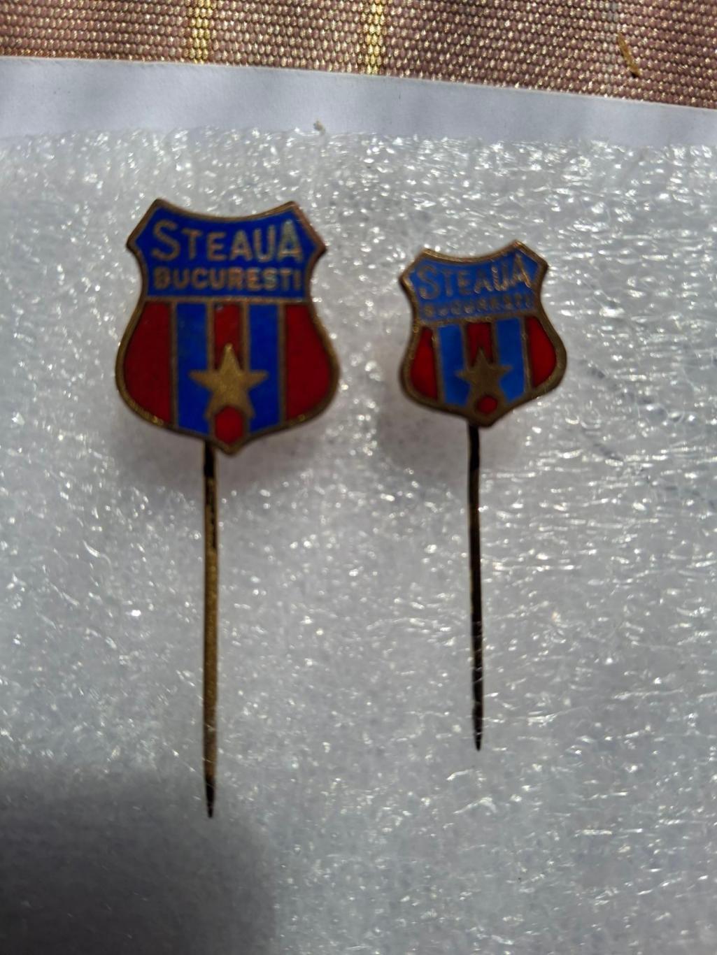 Стяуа Бухарест Румыния Steaua Bucharest Romania football badge needle игла эмаль 2