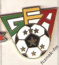 Гренада федерация футбола старый знак отличный эмаль