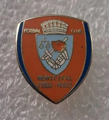 Тыргу Муреш ФК Румыния Tirgu Mures Romania старый знак отличный эмаль