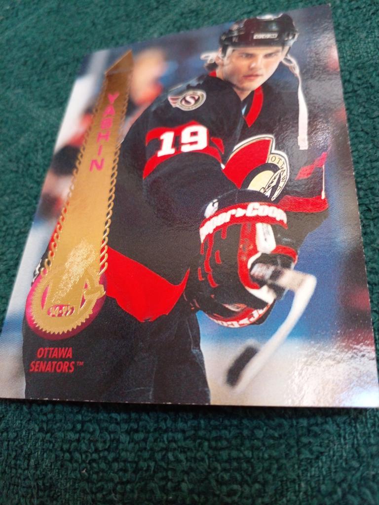 Карточка Хоккей Алексей Яшин Оттава Сенаторс (игроки СССР в НХЛ).