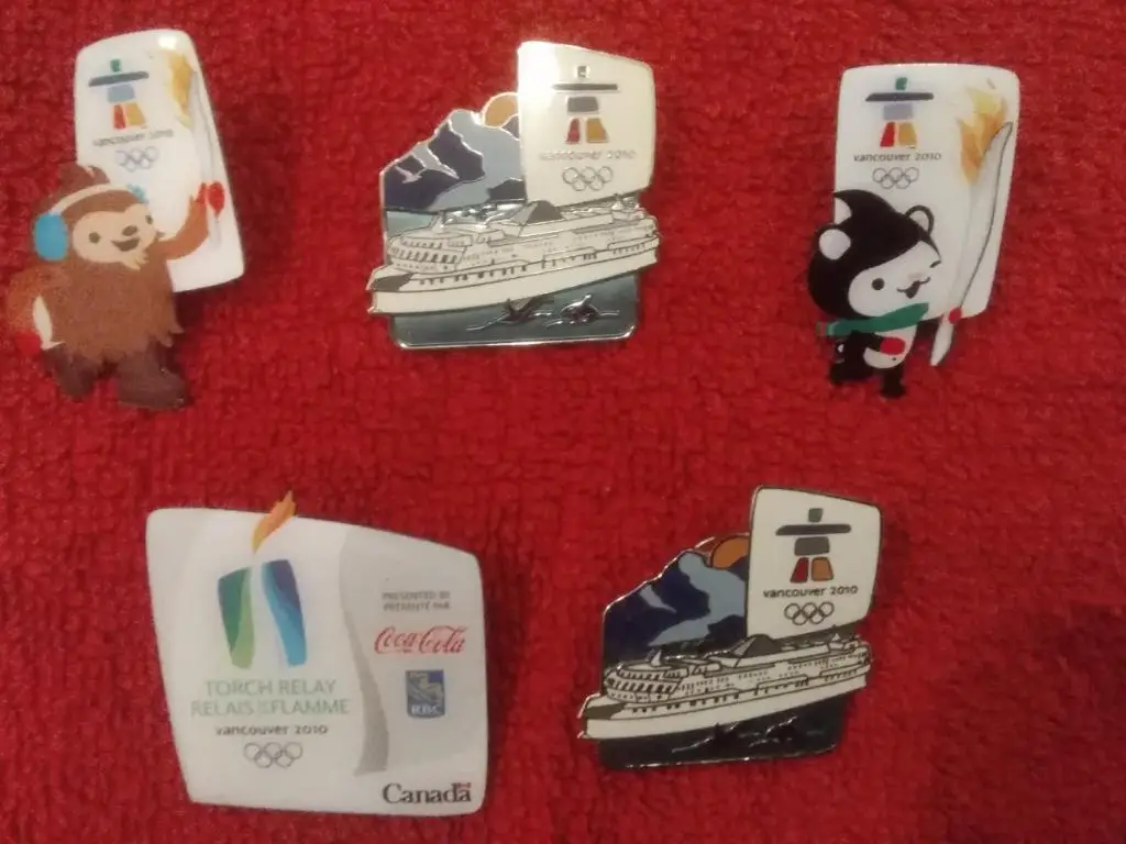 Лот из 5 Значков Олимпиада Ванкувер, Канада 2010.