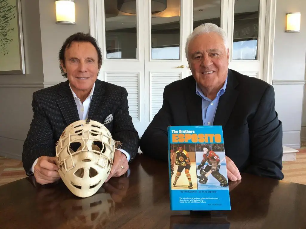Братья Эспозито Книга Хоккей НХЛ 70-х Канада, США Фил Эспозито и Тони Эспозито