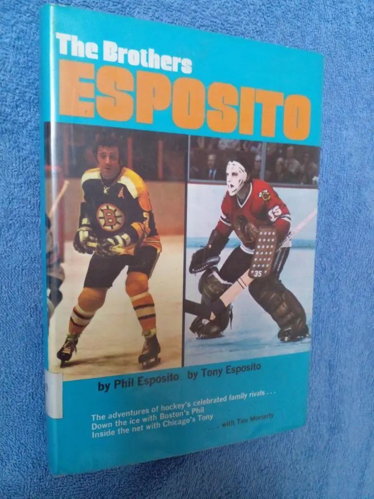 Братья Эспозито Книга Хоккей НХЛ 70-х Канада, США Фил Эспозито и Тони Эспозито 1