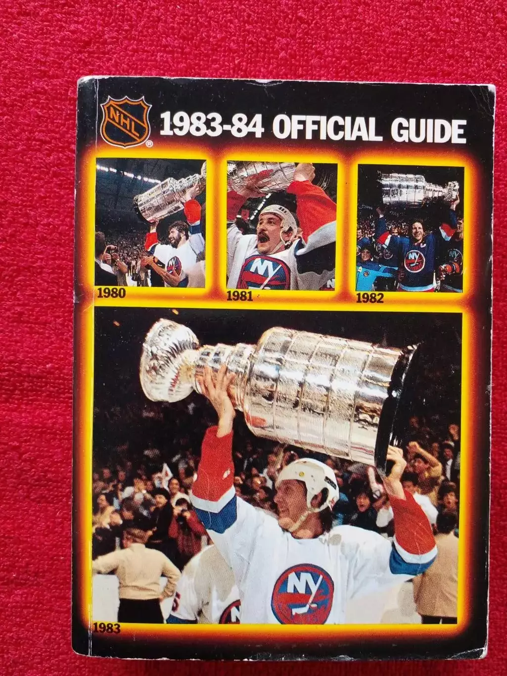 Хоккей. НХЛ - Официальный справочник. Сезон 1983-84..