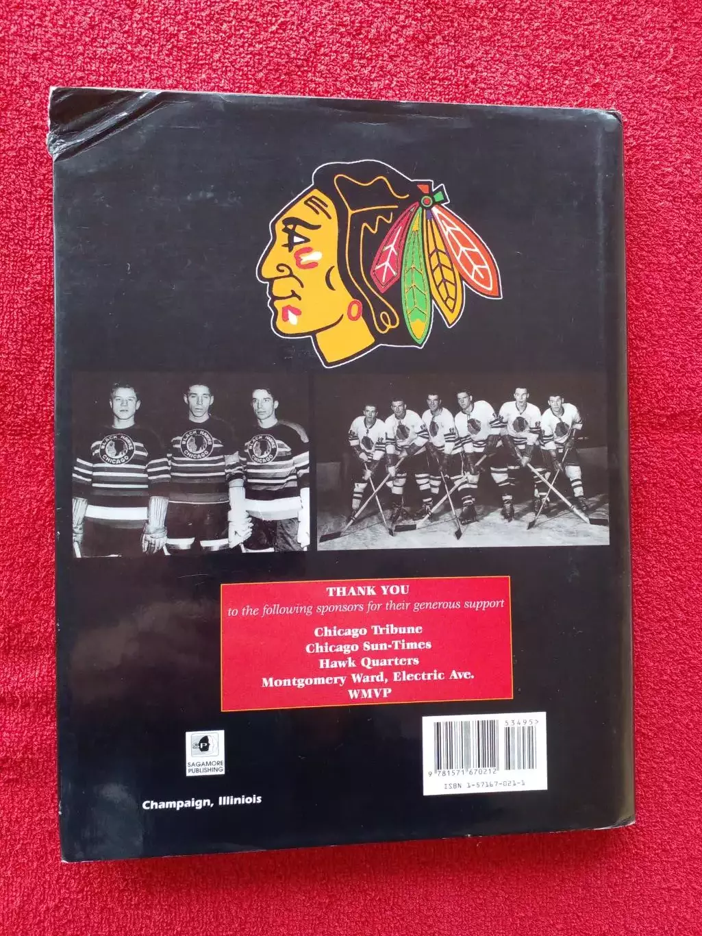 Книга - Альбом в Суперобложке об истории Чикаго Блэк Хоукс Хоккей НХЛ 1