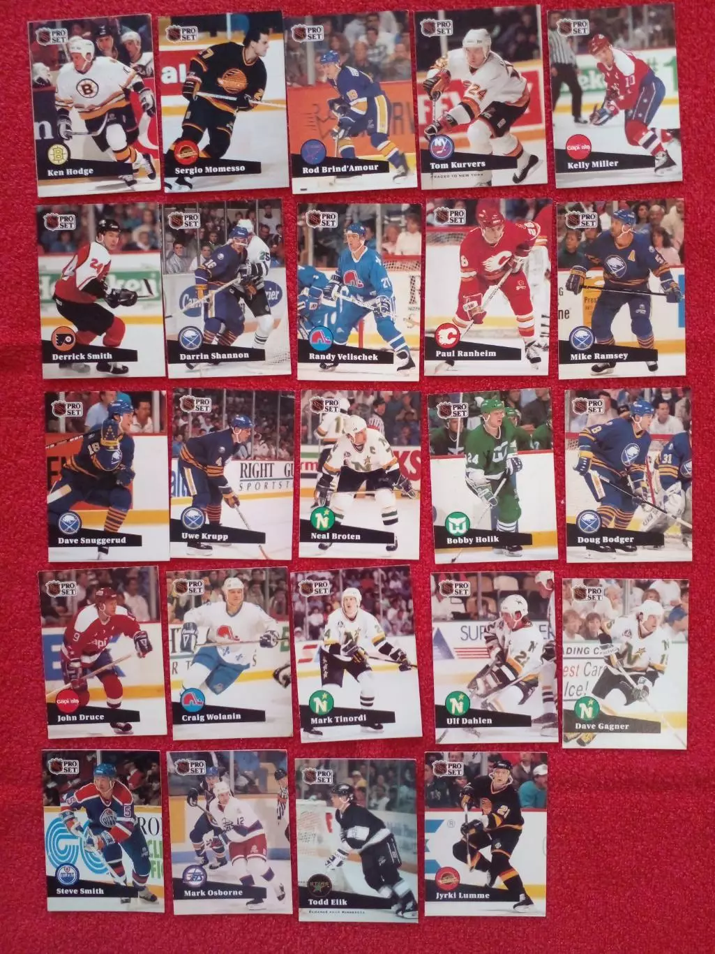 Карточки НХЛ 24 шт..