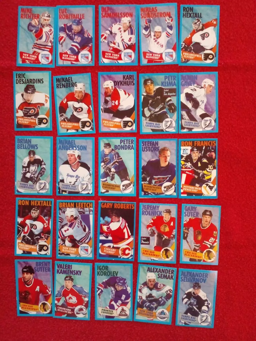 Карточки-наклейки НХЛ 25 шт. Игроки СССР в НХЛ (4 шт).