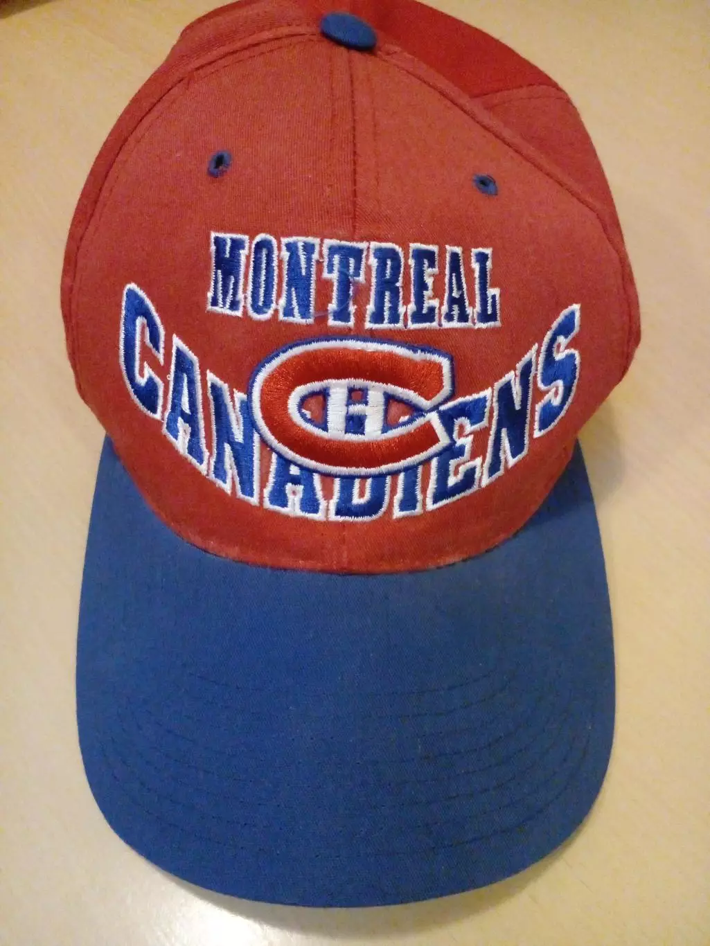 Кепка Монреаль Канадиенз НХЛ 80-х.