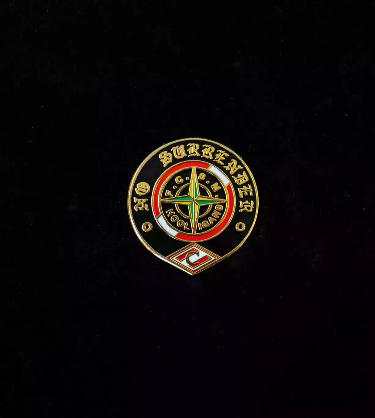 Значок Win or Die SI. No surrender Спартак Москва. Spartak Moscow. ФКСМ.