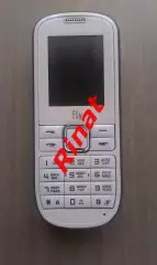Мобильный телефон Fly TS90 3 SIM карты (с новым аккумулятором)