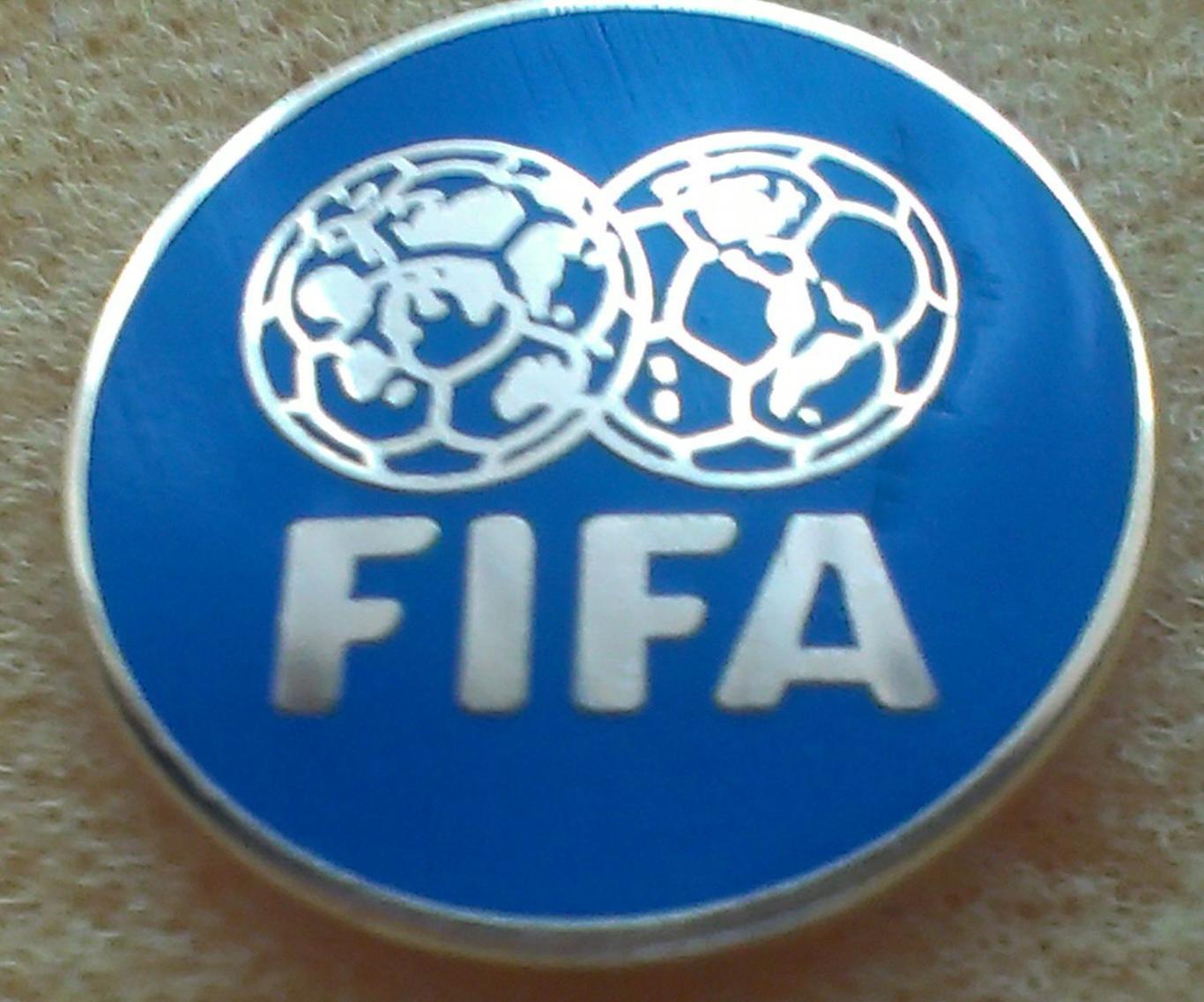ФИФА FIFA, эмблема. Значок
