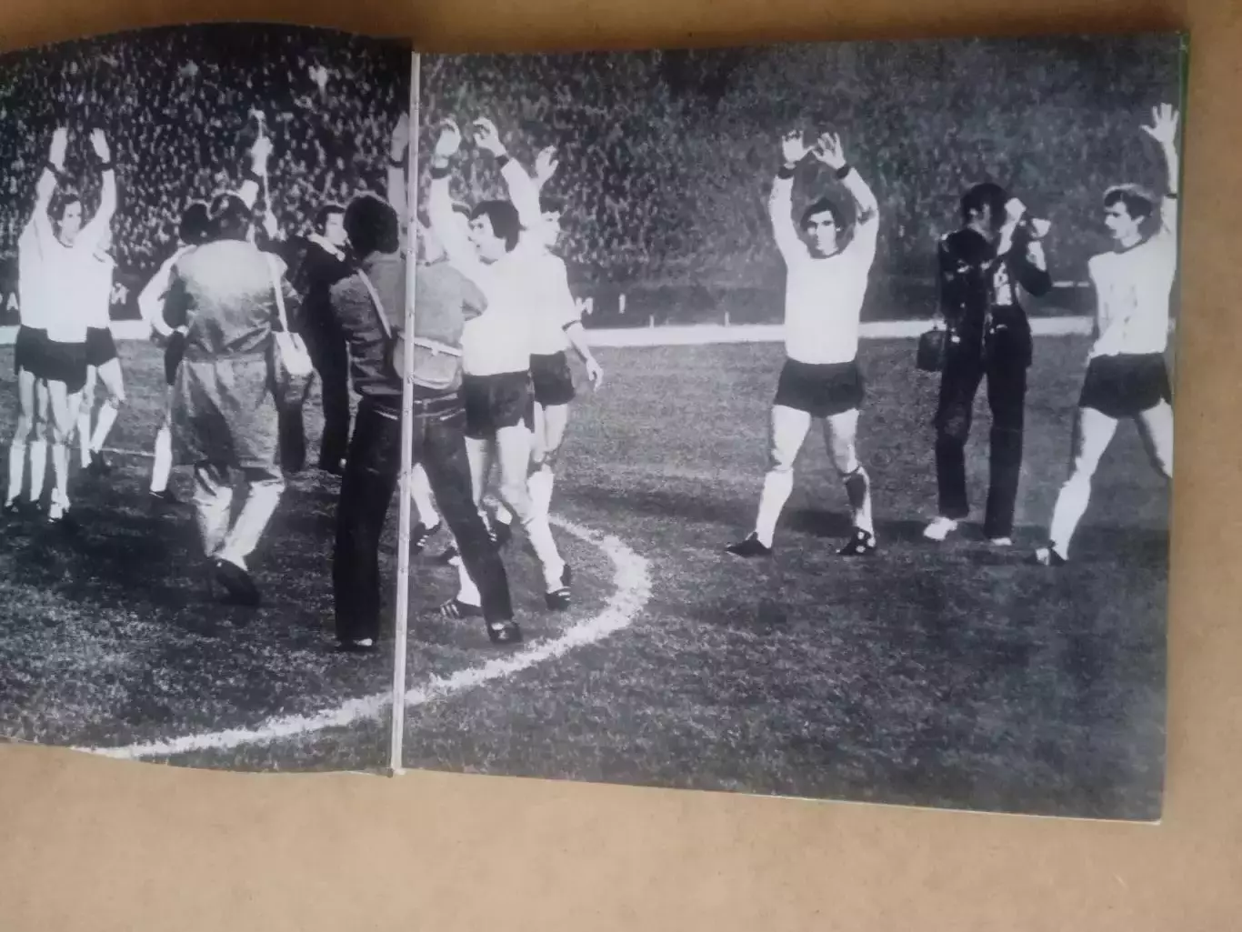 Динамо Киев -1975(изд-1976) 1