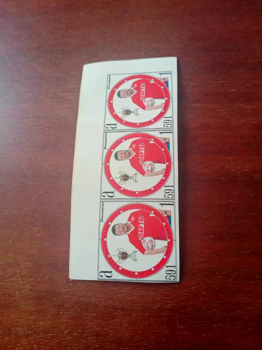 4 футбольные наклейки - 2 фото