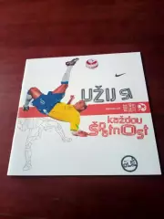 АКЦИЯ. Звёзды футбол. В какой экипировке играют