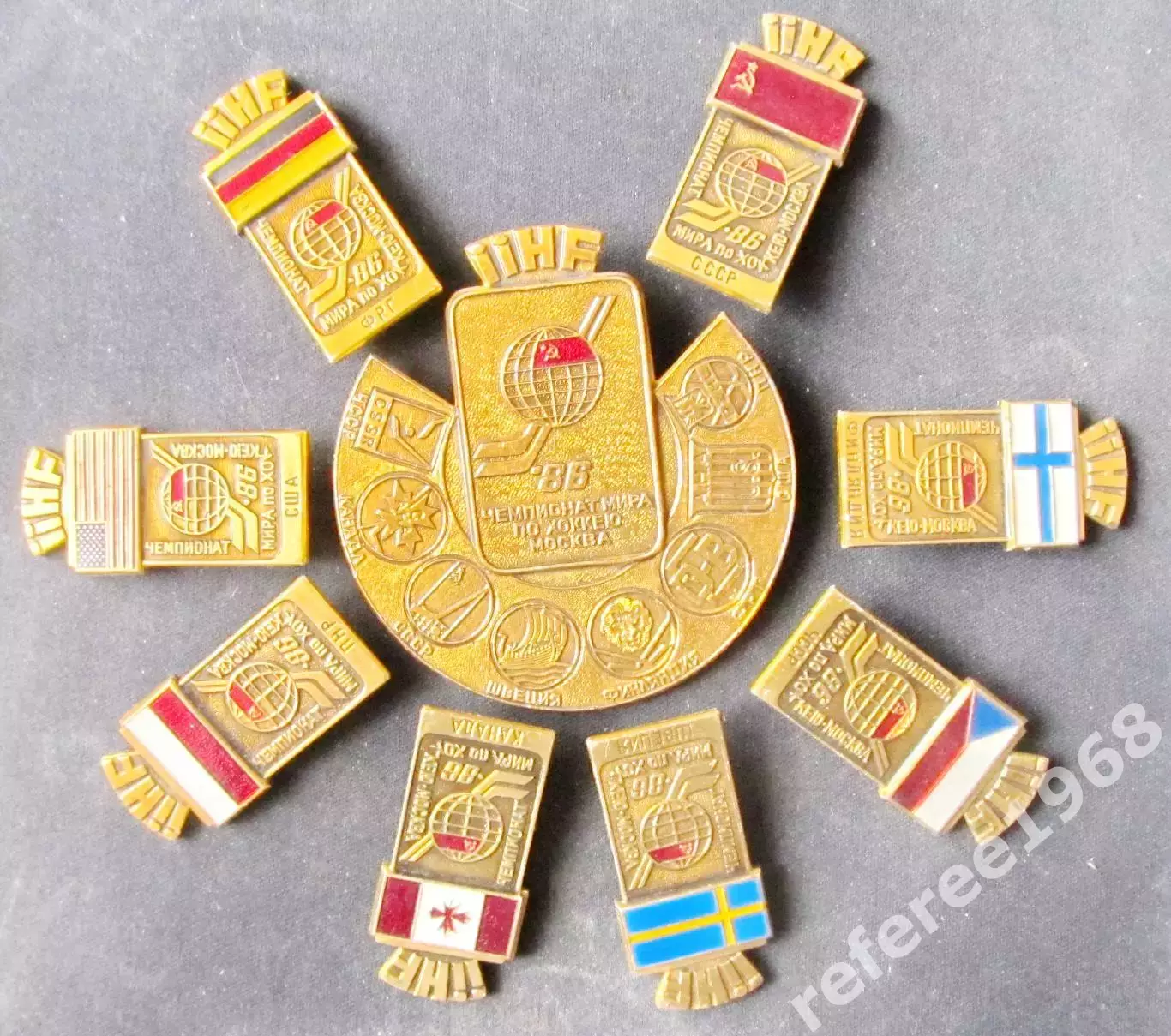 Полный набор значков. ЧМ по хоккею 1986, Москва.