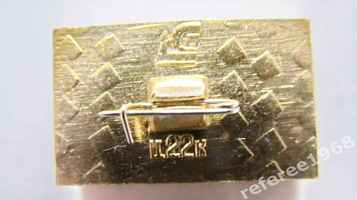 Значок МИР 1