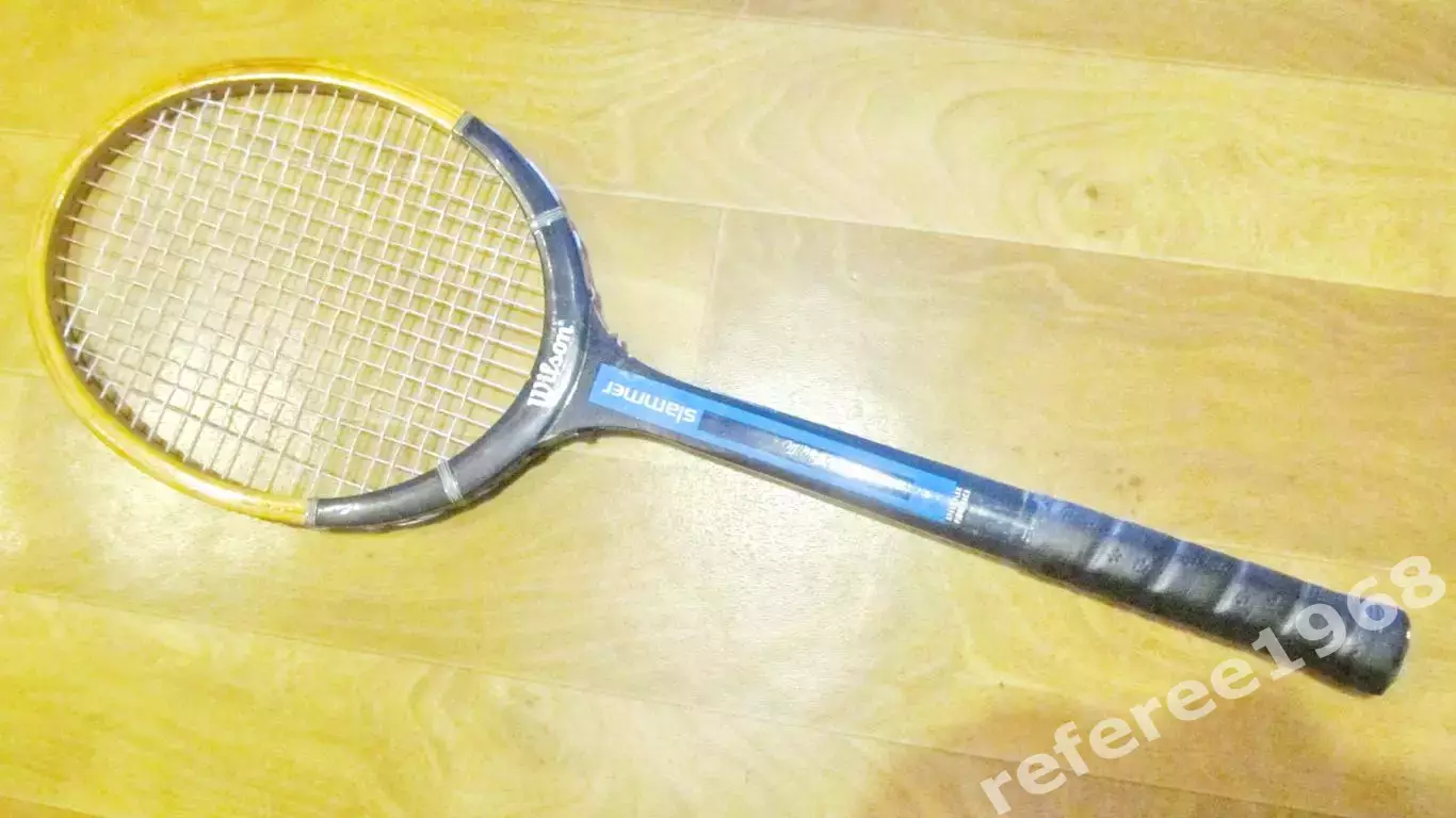 Теннисная ракетка Wilson 1