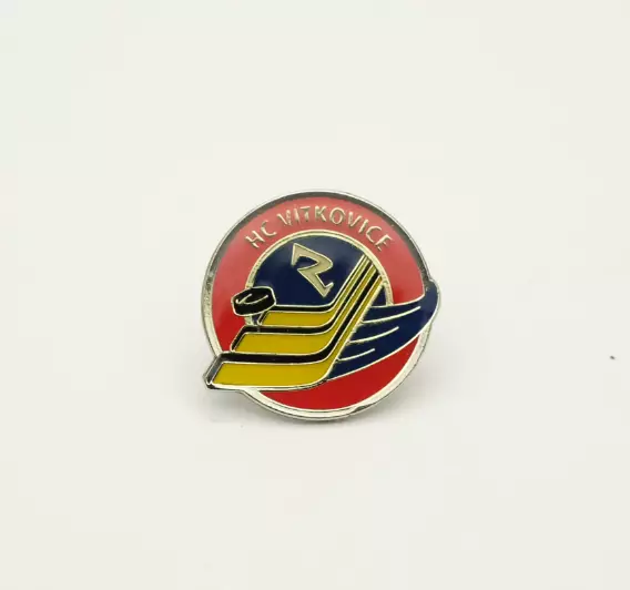 Официальный клубный значок ХК Витковице Острава Чехия.