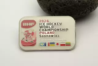 Официальный значок чемпионата Мира 2026 див. I-A Польша /Сосновиц/. 1 вид