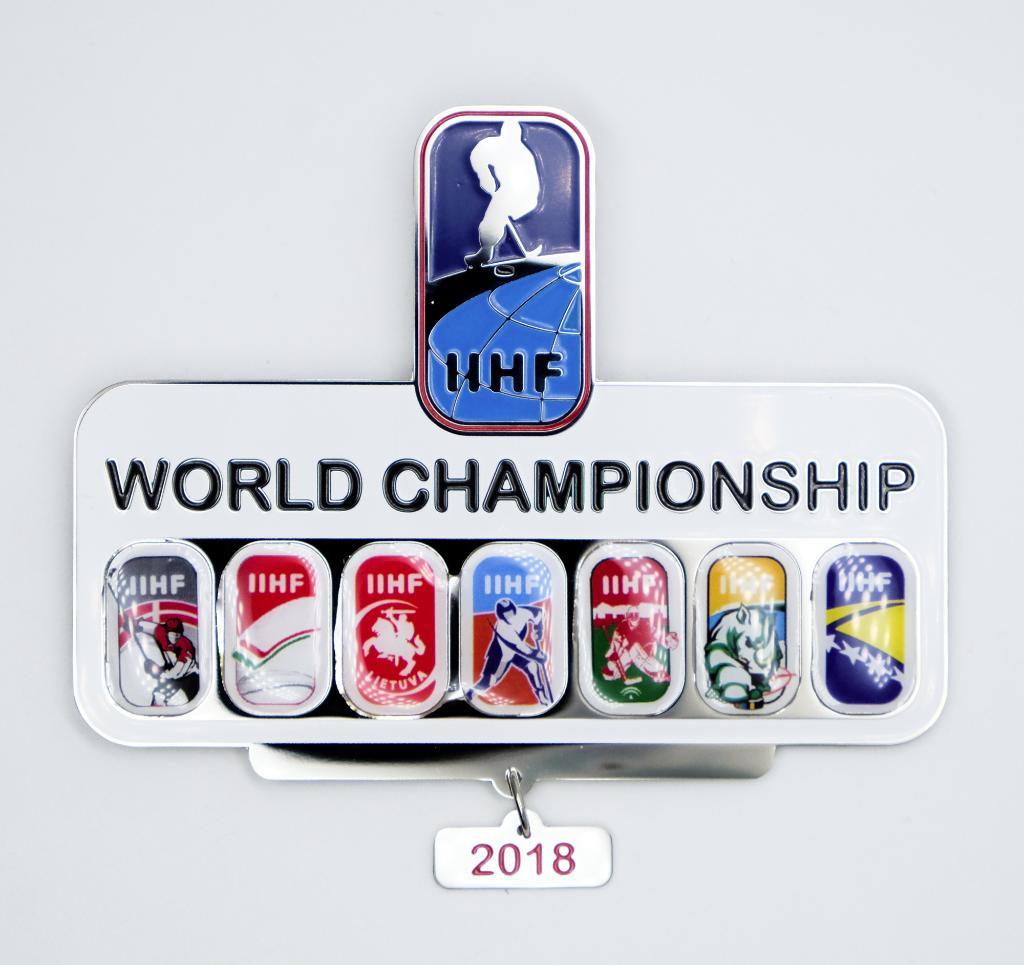 Официальный значок IIHF Чемпионат Мира 2018, выпущен к конгрессу в Копенгагене.