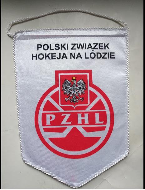 Официальный вымпел федерации хоккея Польши