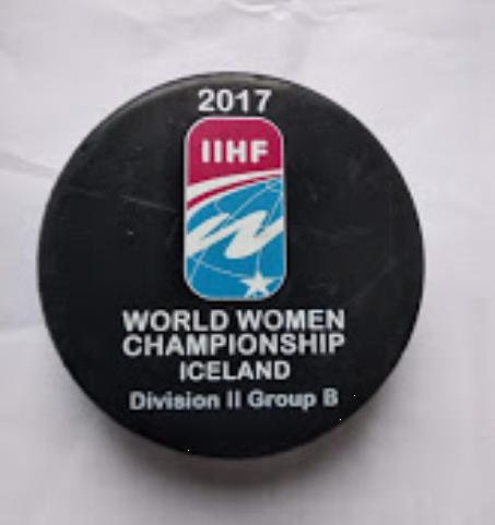 Хоккей - Официальная игровая шайба IIHF ЧМ 2017 Исландия див. II-В женщины