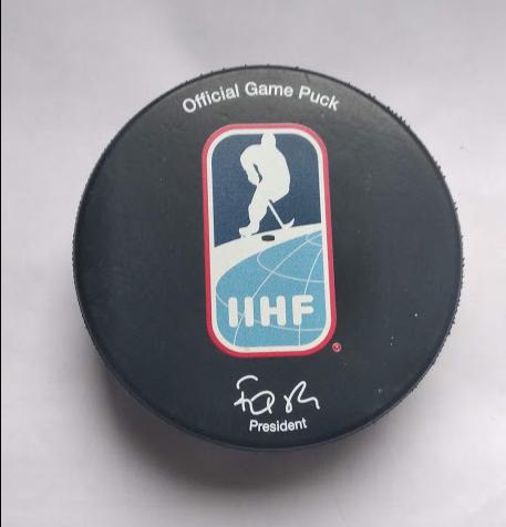 Хоккей - Официальная игровая шайба IIHF ЧМ 2017 Исландия див. II-В женщины 1