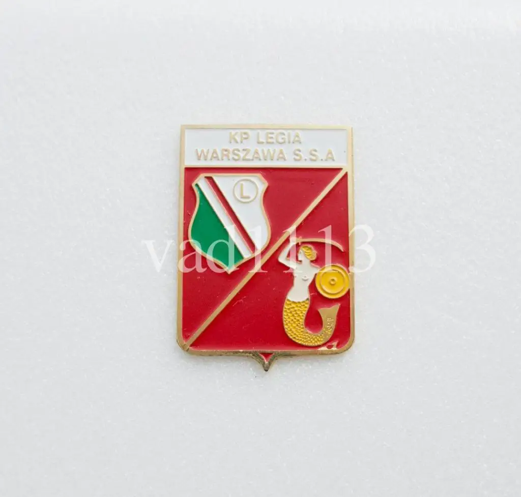 ФК Легия Варшава Польша /герб города и эмблема клуба/