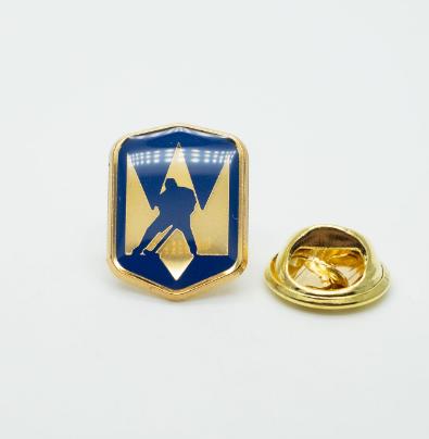 Официальный знак федерация хоккея Украины выпуска 2021 /новая эмблема/.