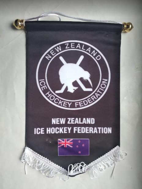 Официальный вымпел федерации хоккея Новой Зеландии.
