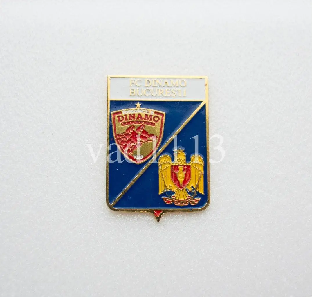 ФК Динамо Бухарест Румыния (серия герб+лого)