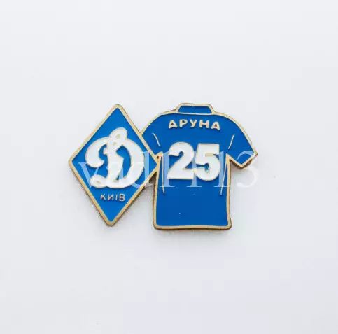 серия значков игроки ФК Динамо Киев Украина - № 25. Лукман Аруна