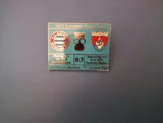 Знак/Значок Бавария Мюнхен ФРГ/Германия - Динамо Киев СССР/Украина 1975