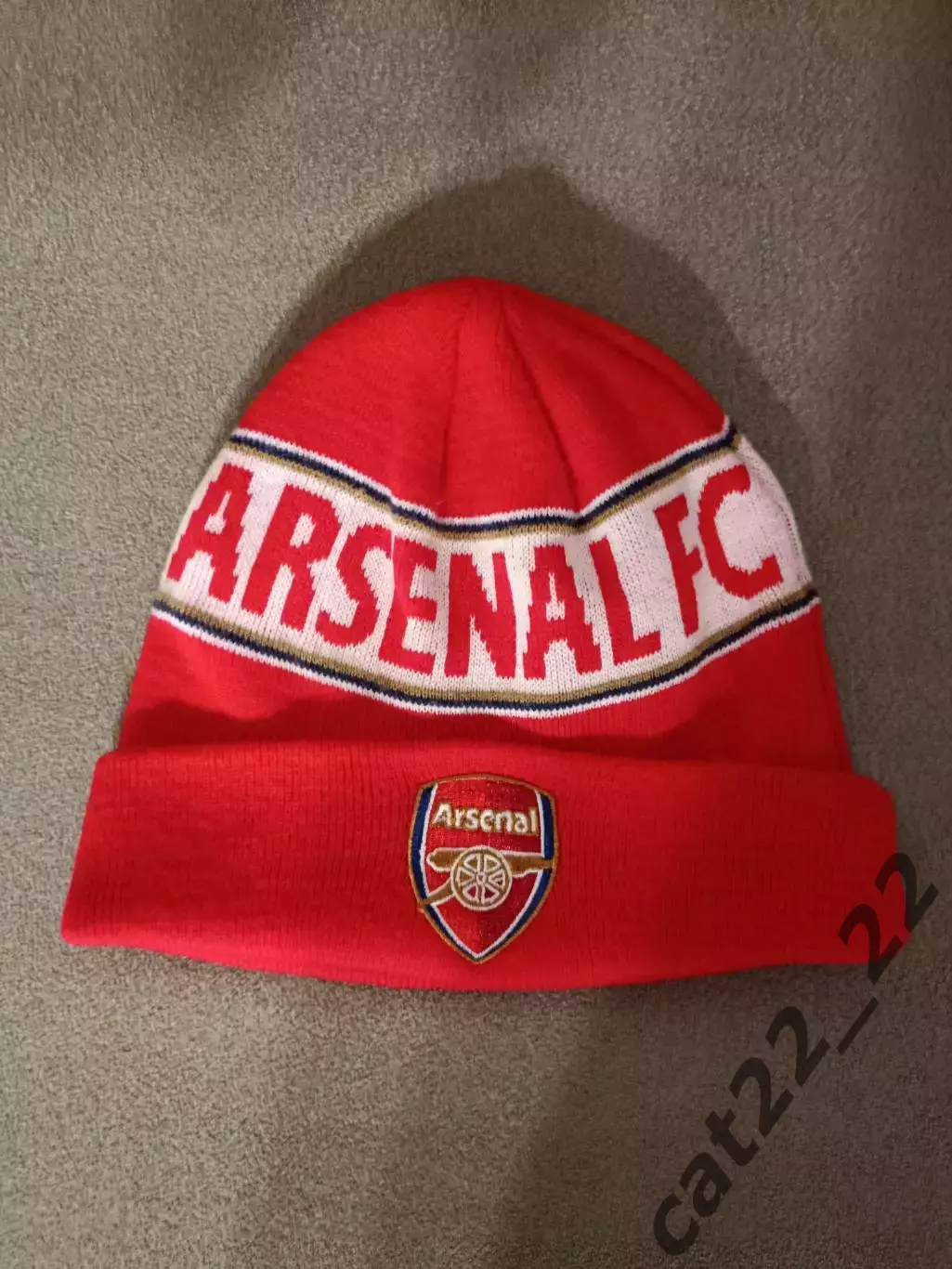 Оригинальная шапка. Арсенал Лондон Англия