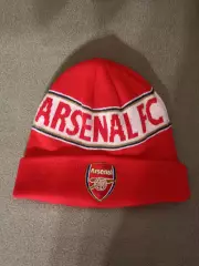 Оригинальная шапка. Арсенал Лондон Англия