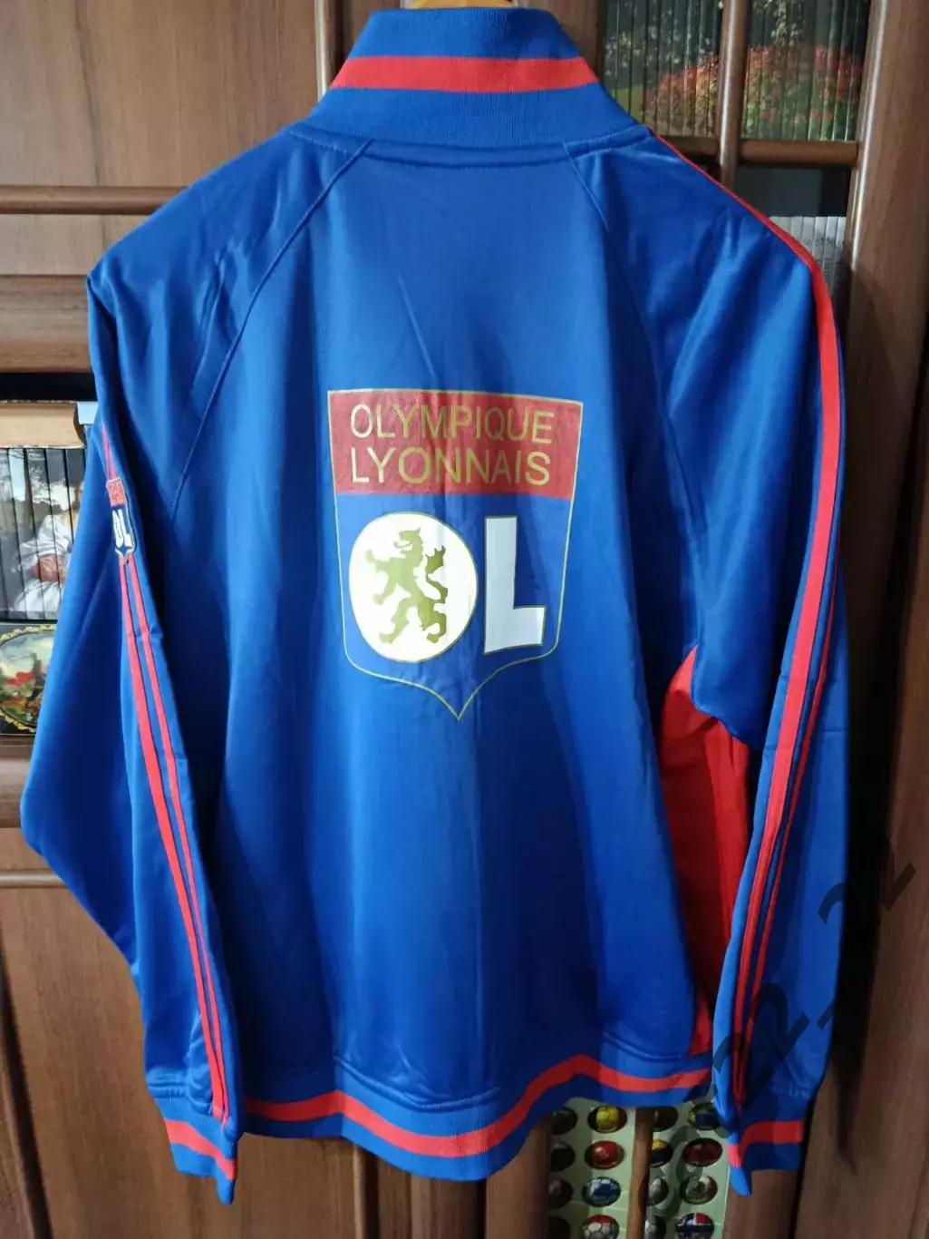 Оригинальная кофта. Лион Франция 1