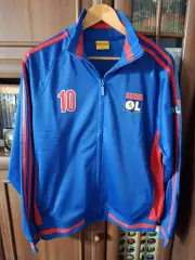 Оригинальная кофта. Лион Франция