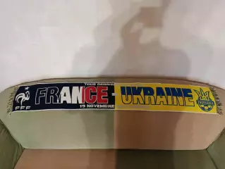 Оригинальный шарф. Франция - Украина 2013