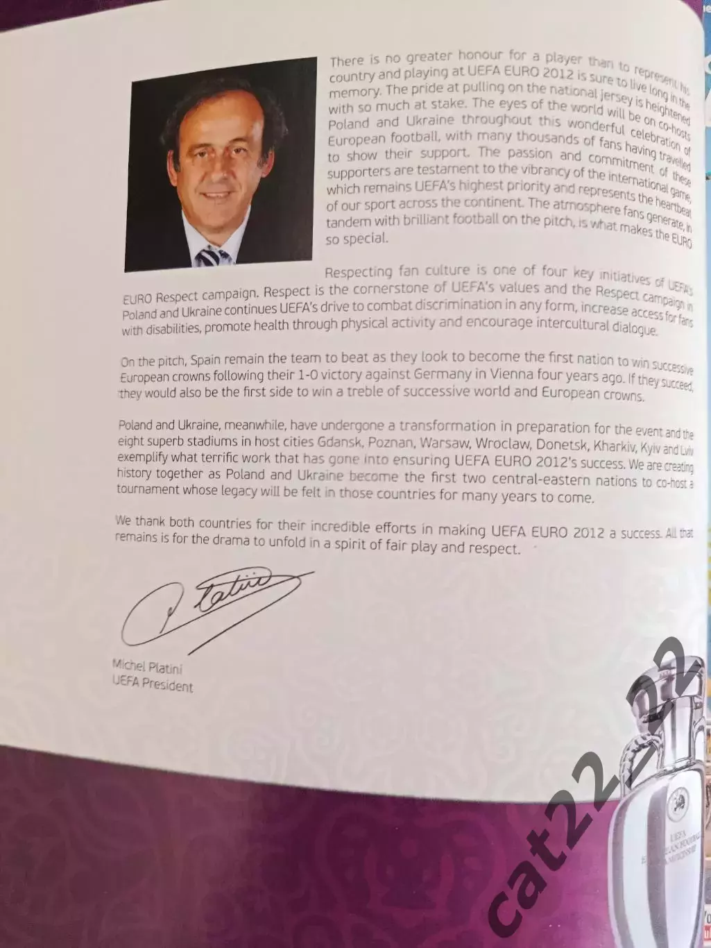 Турнир 2012. Официальное издание УЕФА! Английский язык! Украина, Россия 2012 1