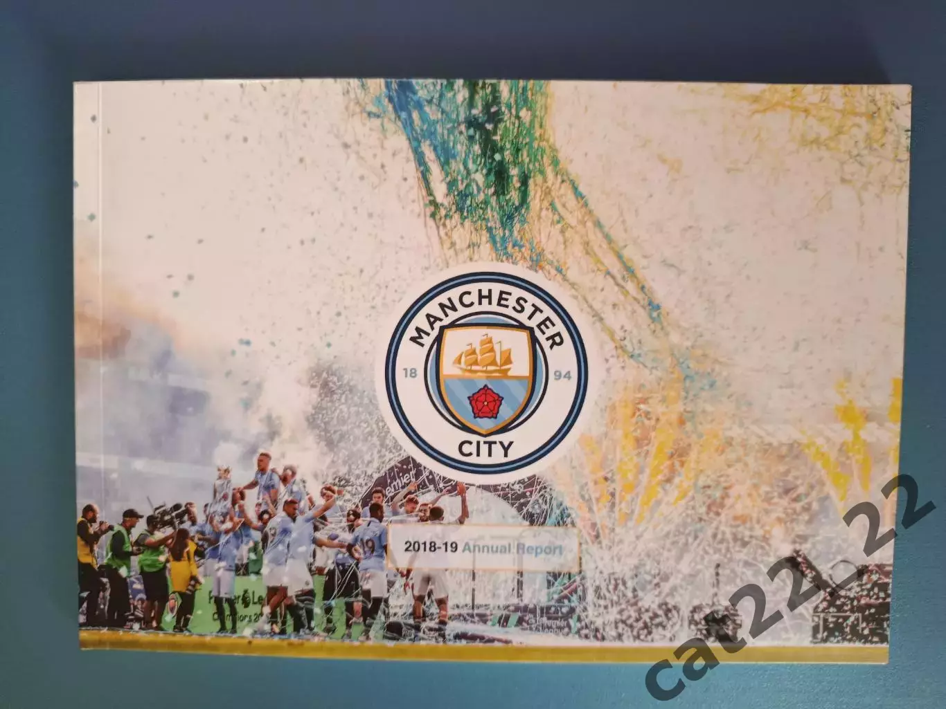 Официальный ежегодник Манчестер Сити Англия 2018/2019