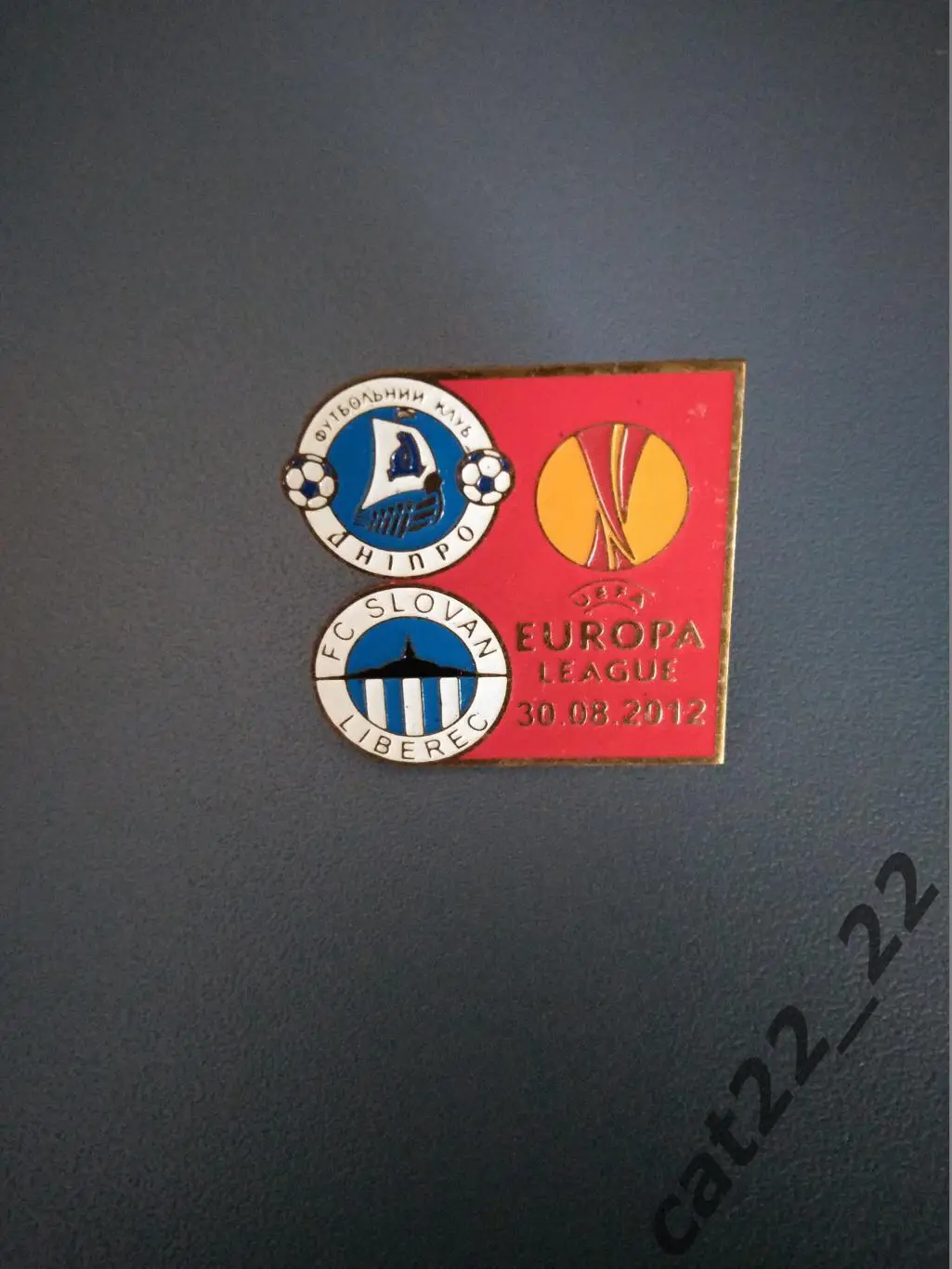 Знак/значок Днепр Днепропетровск Украина - Слован Либерец Чехия 2012/2013