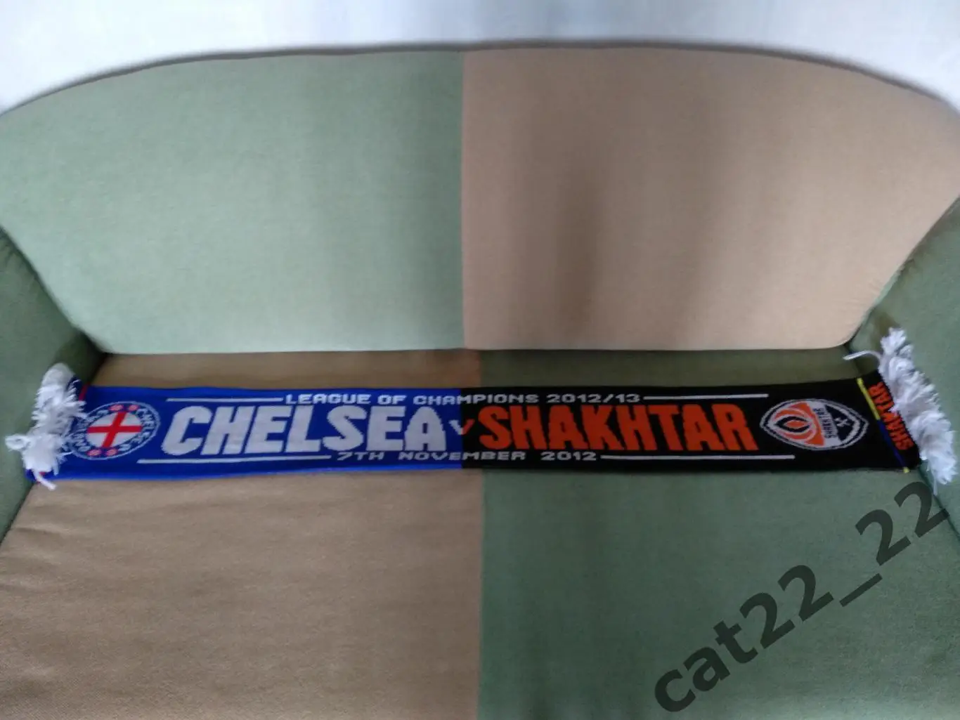 Лот № 4. Шарф футбольный. Челси Лондон Англия - Шахтер Донецк Украина 2012/2013