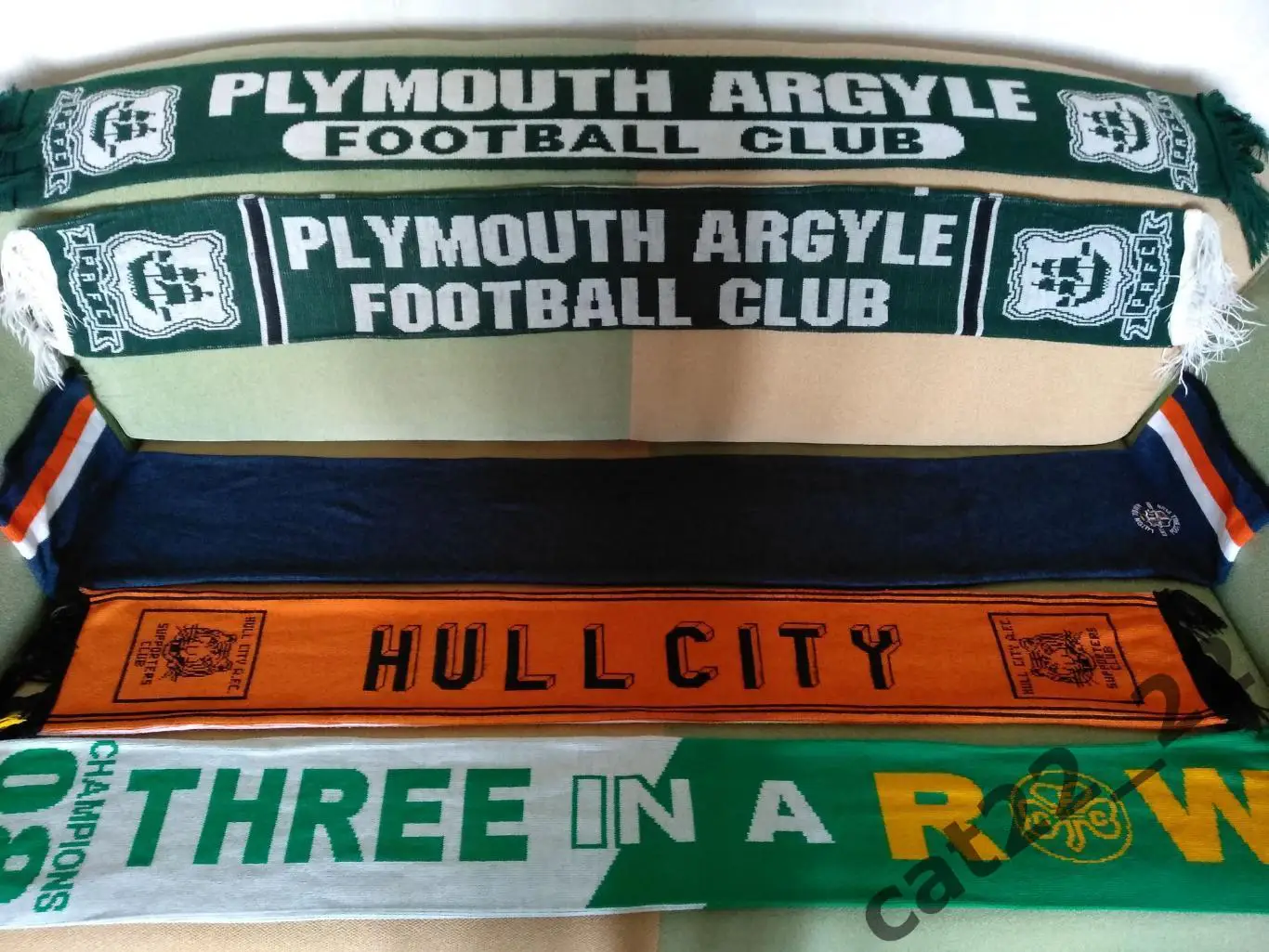 Лот № 20. Шарф футбольный. Плимут Аргайл, Халл Сити Англия, Ирландия