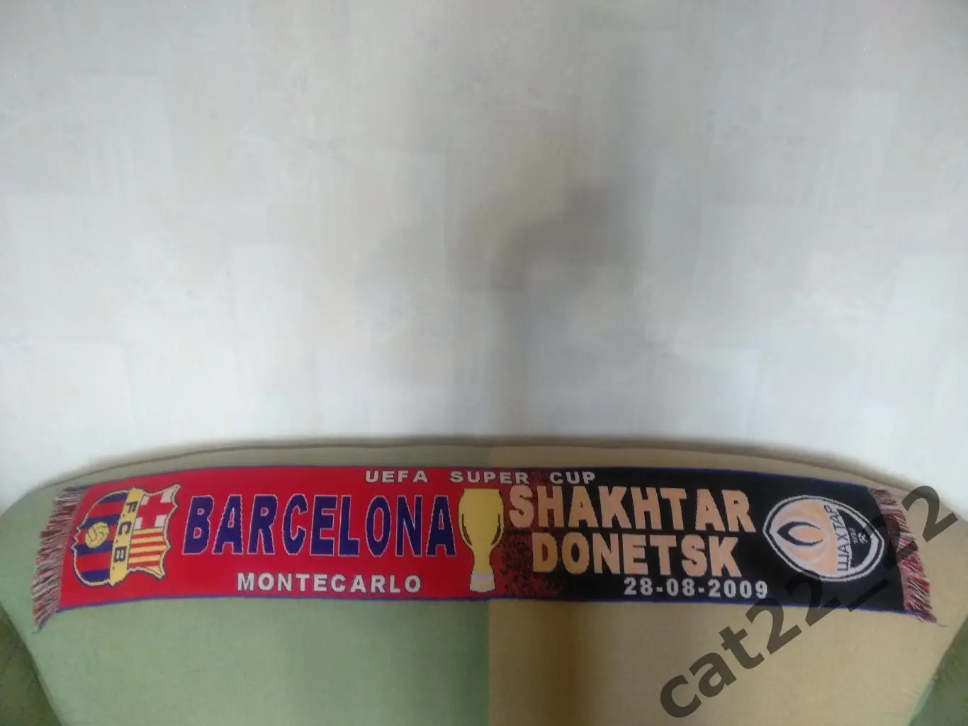 Лот № 89.Шарф футбольный.Суперкубок.Барселона Испания-Шахтер Донецк Украина 2009