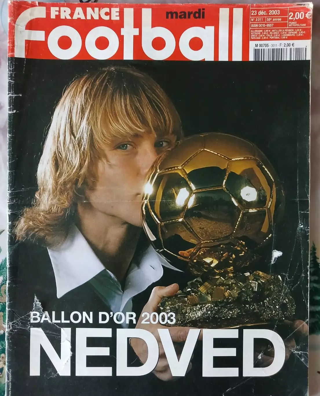 Золотой мяч франс футбол.
