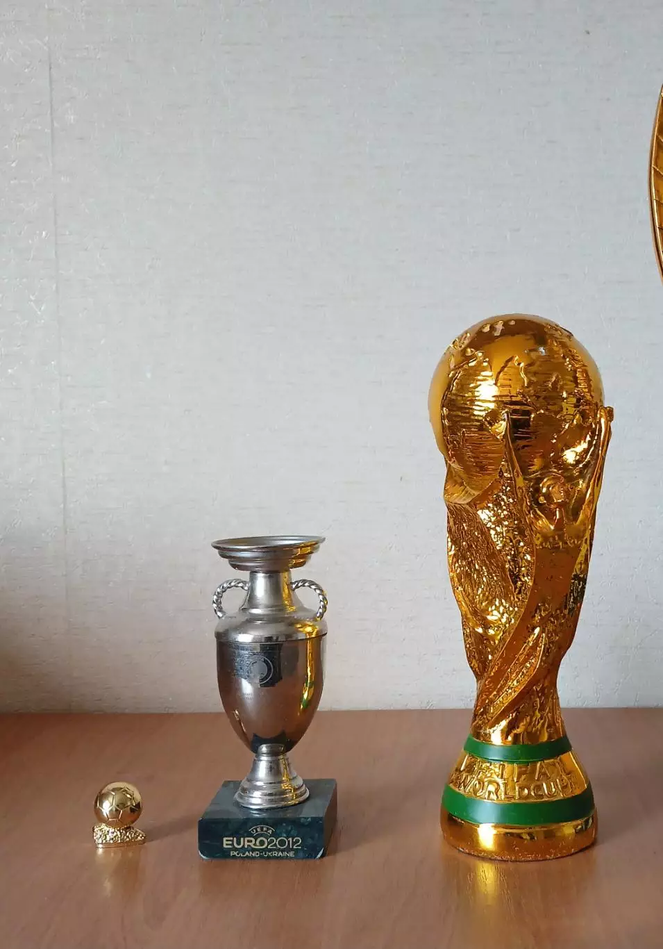 Кубки чемпионов мираи европы