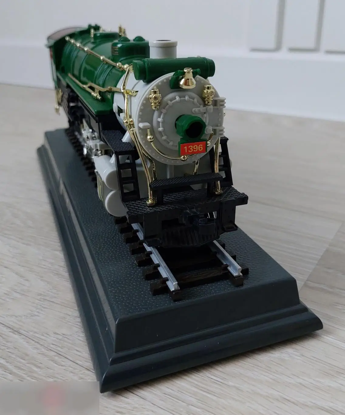 Статуэтка, Паровоз, Модель, Железо, ЖД, Железная Дорога, Локомотив, Телефон, Тел 3