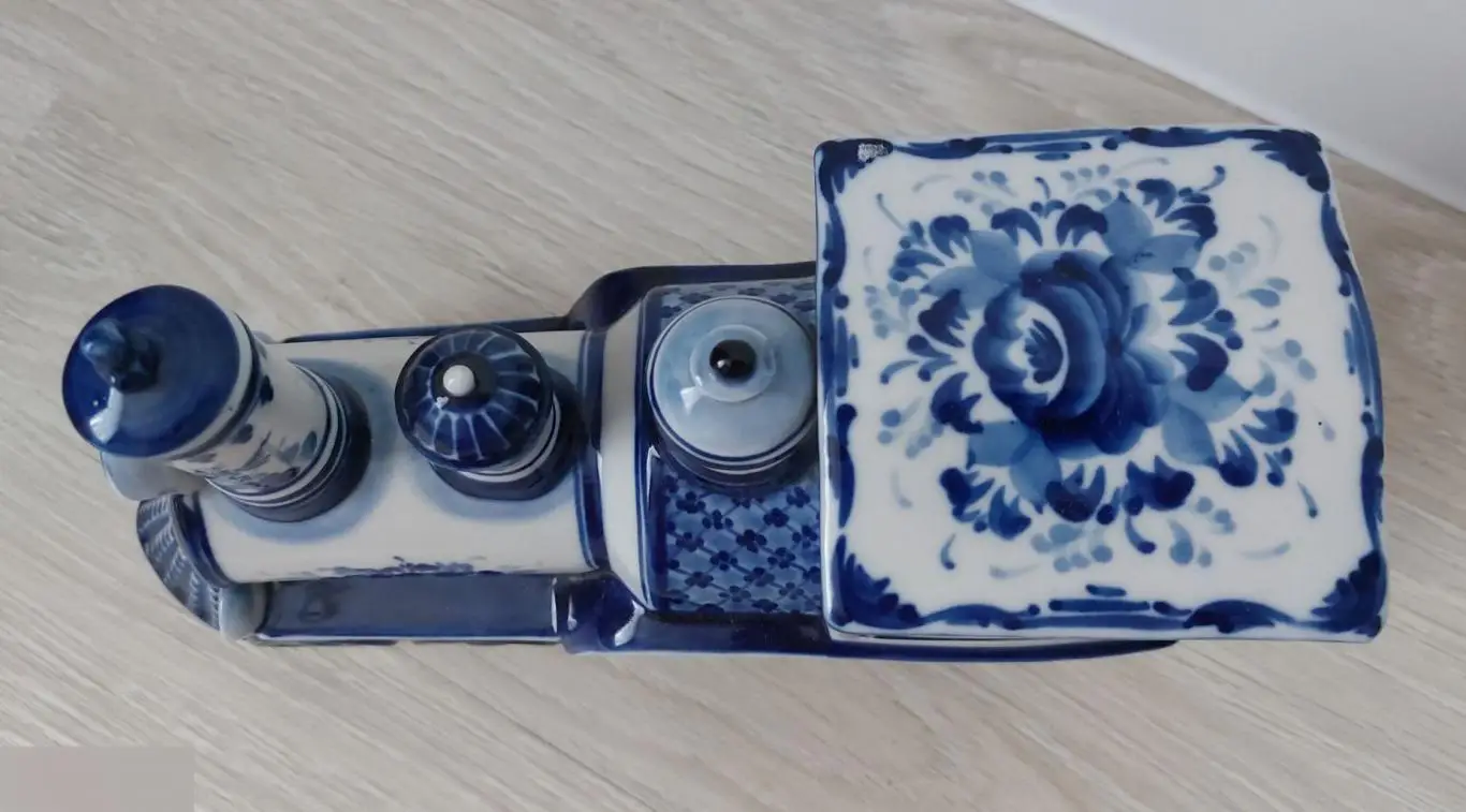 Статуэтка, Паровоз, Керамика, Бутылка, Гжель 0.5-0.7 приблизительный объем ЖД Же 2