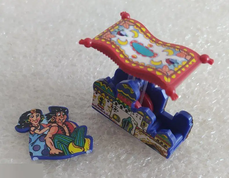 Киндер-Сюрприз, Kinder, Фигурка, Игрушка, Алладин, Ковер Самолет, Замок, Восток, Лот № 0436 1
